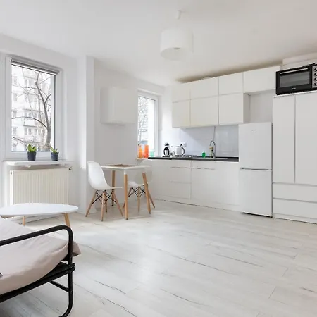 Rondo Onz Sunny By Bookinghost Варшава