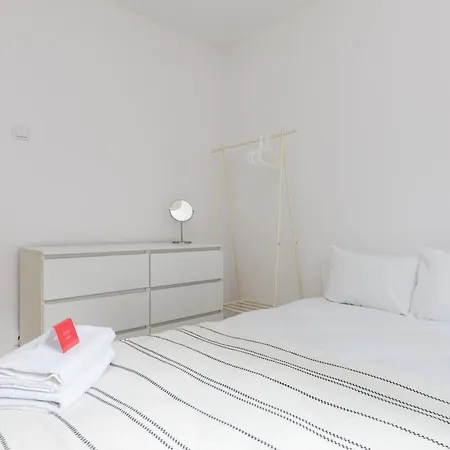 Rondo Onz Sunny By Bookinghost Apartamento