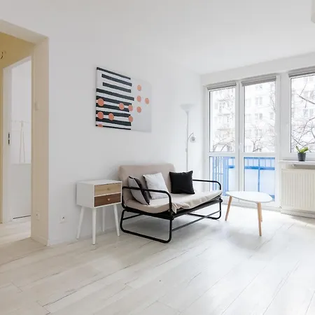 Apartment Rondo Onz Sunny Warsaw