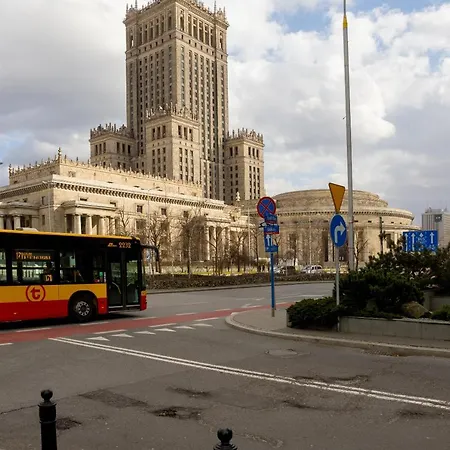 Rondo Onz Sunny By Bookinghost * Warszawa