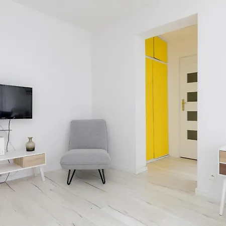 Apartment Rondo Onz Sunny Warsaw